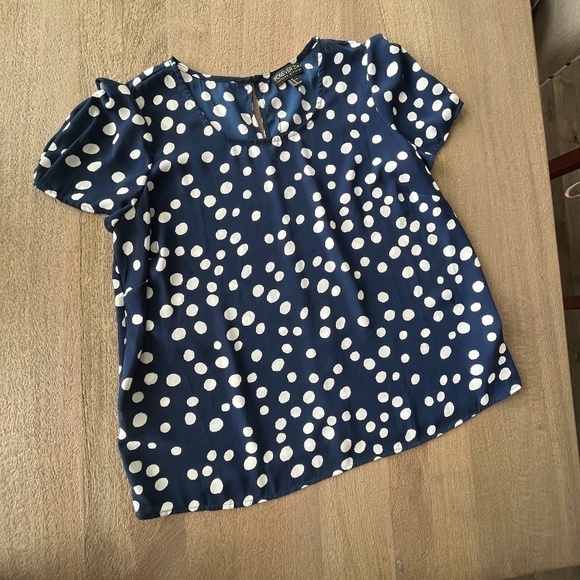 Forever 21 Navy and White Polkadot Shirt - Picture 1 of 5
